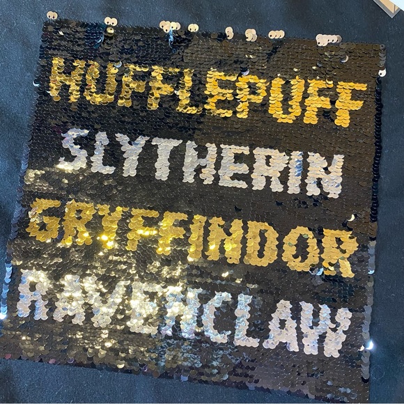 NWT Harry Potter Disney Sequin Magic Crew Neck Black Sweater Size XL - Picture 8 of 15